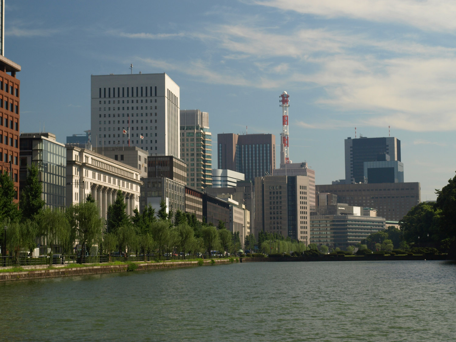 東京駅の貸オフィス